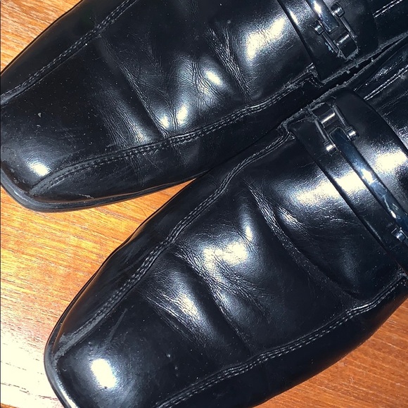Dress Shoes - Picture 2 of 3